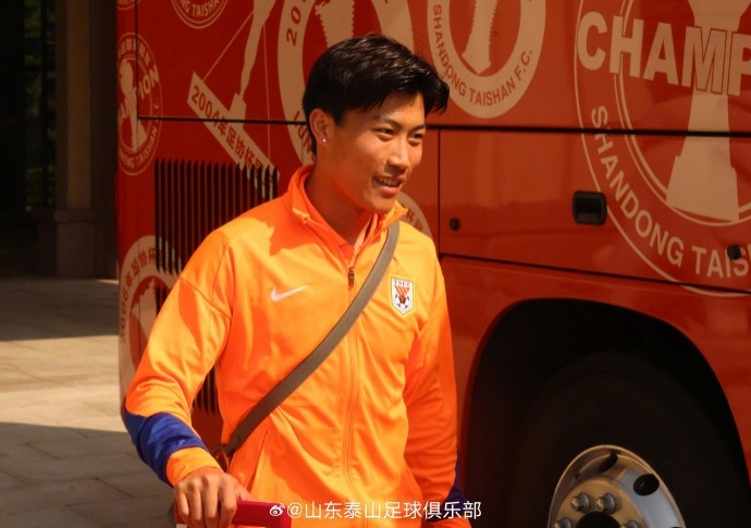 赛程安排-泰山队今日启程赴沪，备战与上海申花的中超赛事