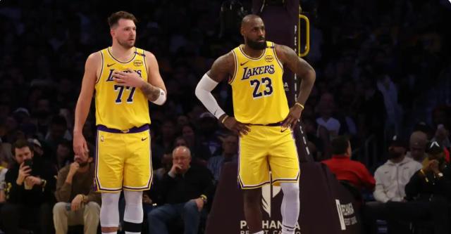 1741335572632064142.png 防守顶级+双星兜底进攻 湖人梦回2020真要夺冠?