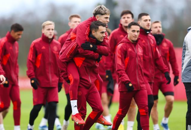 1702338811928039372.jpg F1直播-拜仁不放水,曼联出线概率9.36%,滕哈赫采录像疗法