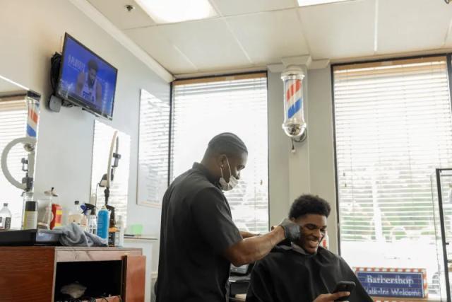 赛车投注-【新秀列传】新版罗斯来了！亨德森接班利拉德当领袖