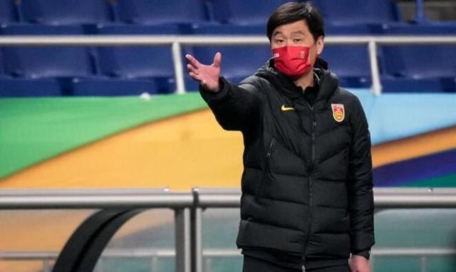 【夜读】李霄鹏有较大的可能性主动提出辞职