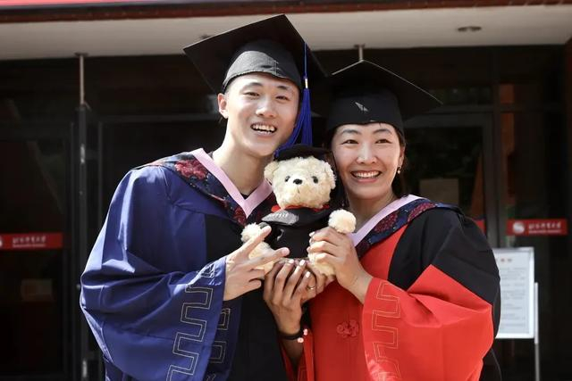 赛车投注-对话王心迪：“i人”奥运冠军的多面人生|冬奥会|徐梦桃|朱健|米兰冬奥会|冬奥_新浪体育_新浪新闻