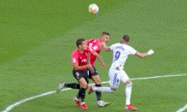 【西甲】本泽马2球2助破纪录 阿森西奥3球 皇马6比1