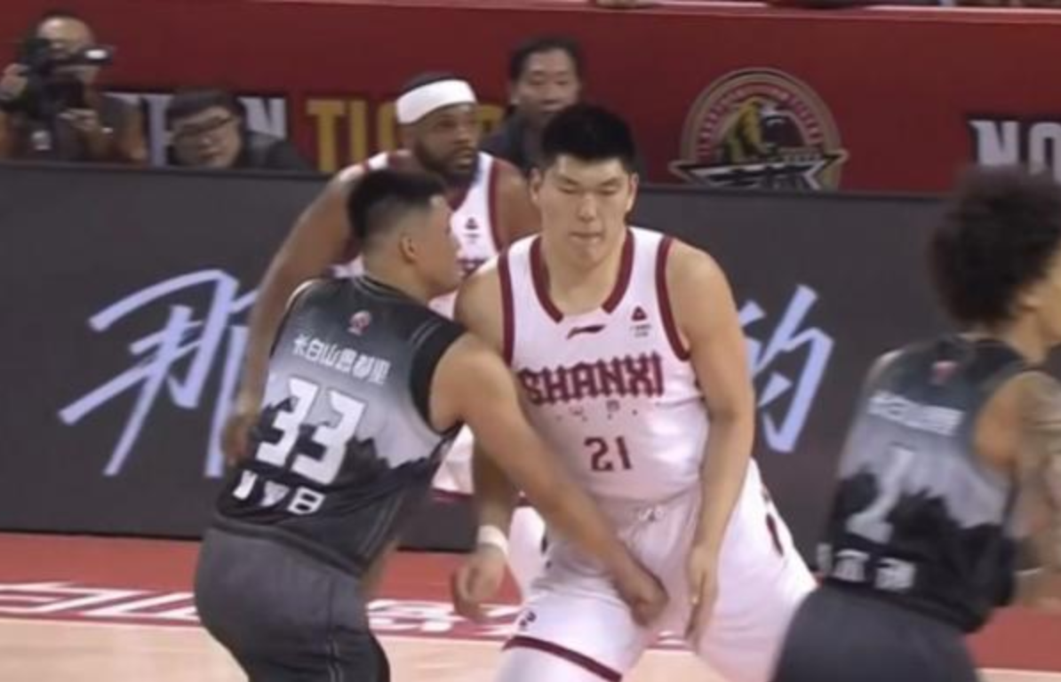 注册观看-CBA公司开出一份大罚单